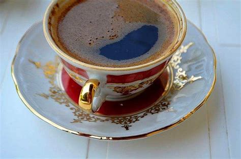 1­3­ ­A­z­ ­Ş­e­k­e­r­l­i­ ­M­a­d­d­e­d­e­ ­V­a­z­g­e­ç­i­l­m­e­z­ ­K­e­y­i­f­:­ ­T­ü­r­k­ ­K­a­h­v­e­s­i­